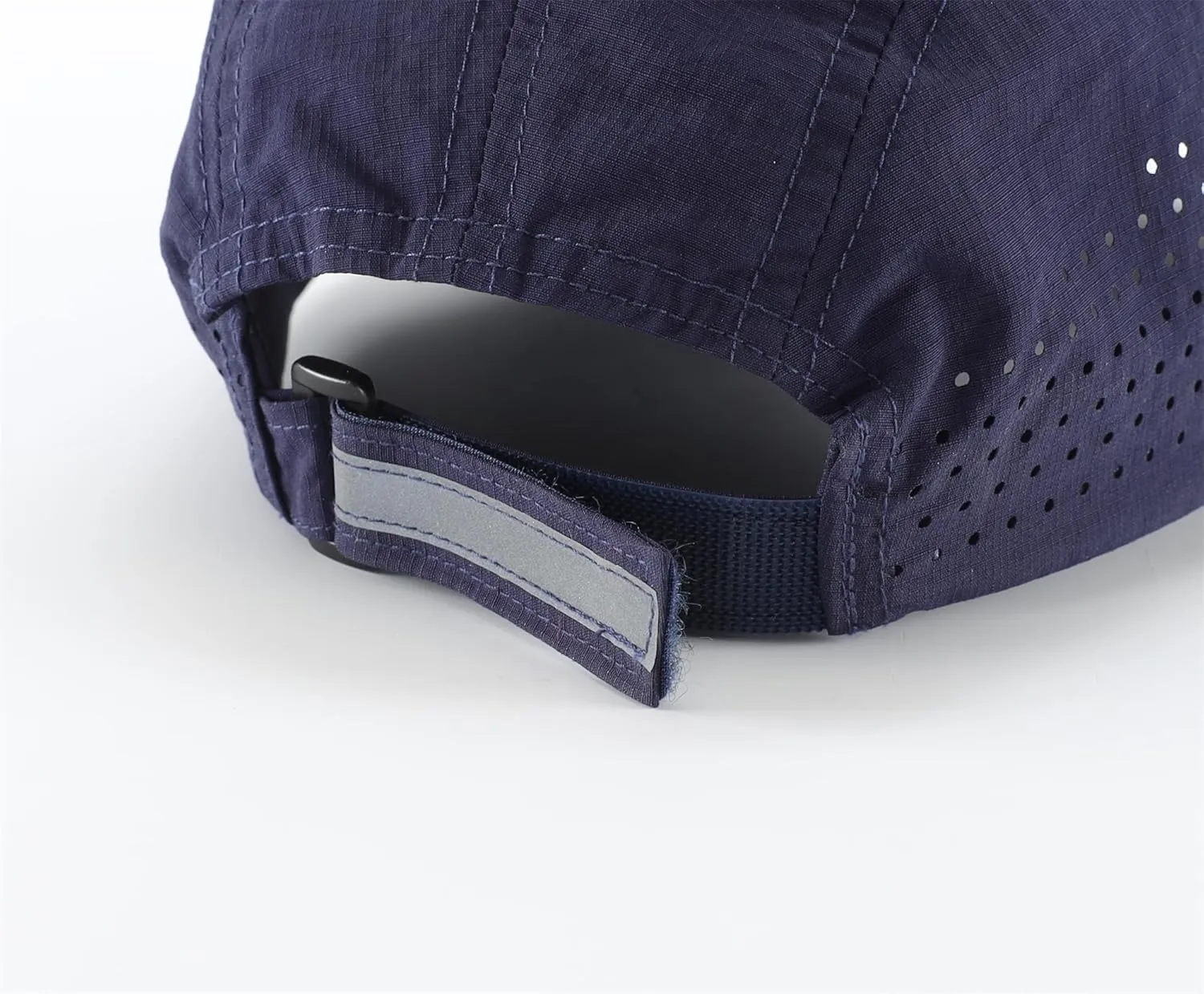 Connectyle Men's Breathable Run Hat Quick Dry Reflective Sport Cap Adjustable Lightweight Baseball Hat Unstructured Design