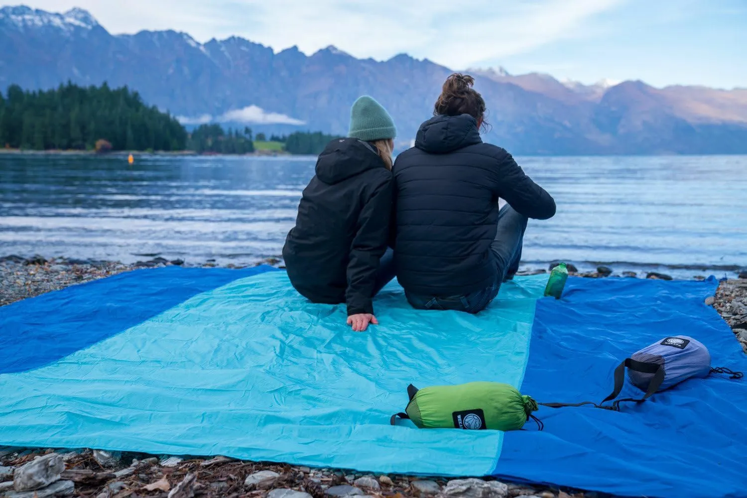 WEKAPO Beach Blanket Sandproof Waterproof, Extra Large Beach Mat, Oversized & Compact Sand Free Mat Quick Drying, Lightweight & Durable with 6 Stakes & 4 Corner Pockets